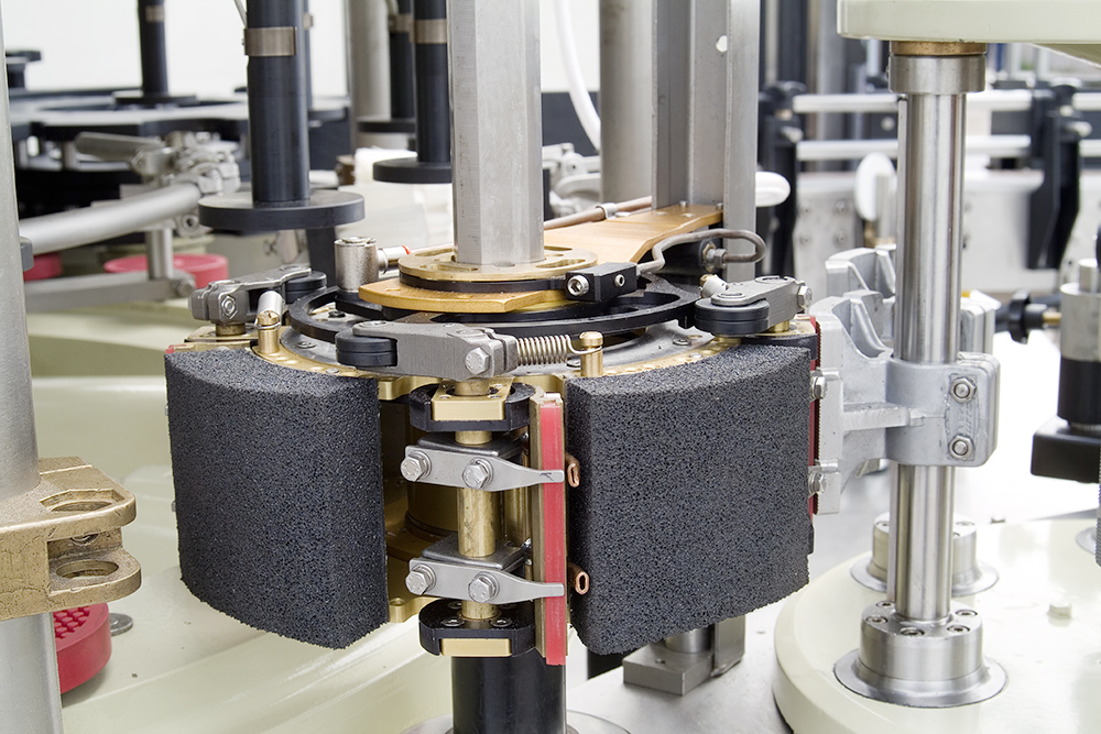 gripper-sponges-traditional-installed Traditional gripper sponges installed